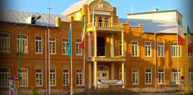 عضو شورای شهر ارومیه از دستگیری شهردار ارو‌میه خبر داد
